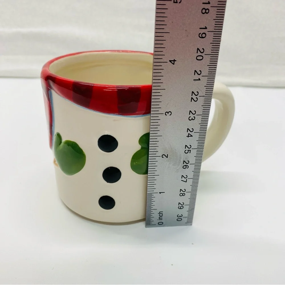 Hallmark Christmas Holiday Ceramic Coffee Tea Mug Red Scarf Black Buttons 12 oz.